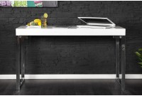 Bureau design 120x75 cm pour ordinateur portable teinté blanc laqué Bureau design 120x75 cm pour ordinateur portable teinté blanc laqué