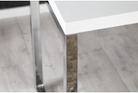 Bureau de design 160x75 cm en bois coloris blanc laqué Bureau de design 160x75 cm en bois coloris blanc laqué
