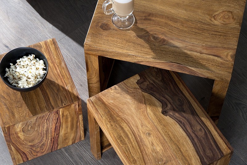 Table basse gigogne| La force du design, la douceur du foyer.