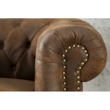 Fauteuil design chesterfield teinté marron 2