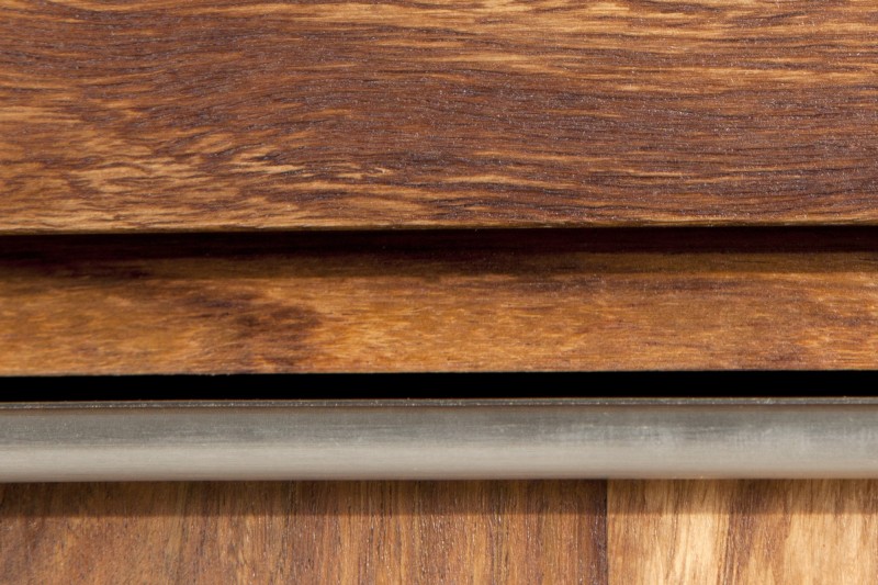 Buffet en Bois Massif Sheesham – 2 Portes & 3 Tiroirs| La force du design, la douceur du foyer.