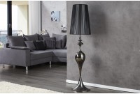 Lampadaires| La force du design, la douceur du foyer.