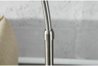 Lampadaires arc| La force du design, la douceur du foyer.
