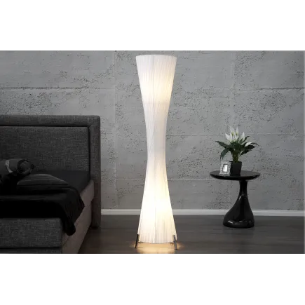 Lampadaire ovale de 180cm en latex plissé blanc