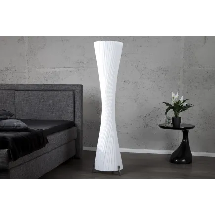Lampadaire ovale de 180cm en latex plissé blanc 2