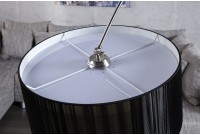 Lampadaires arc| La force du design, la douceur du foyer.