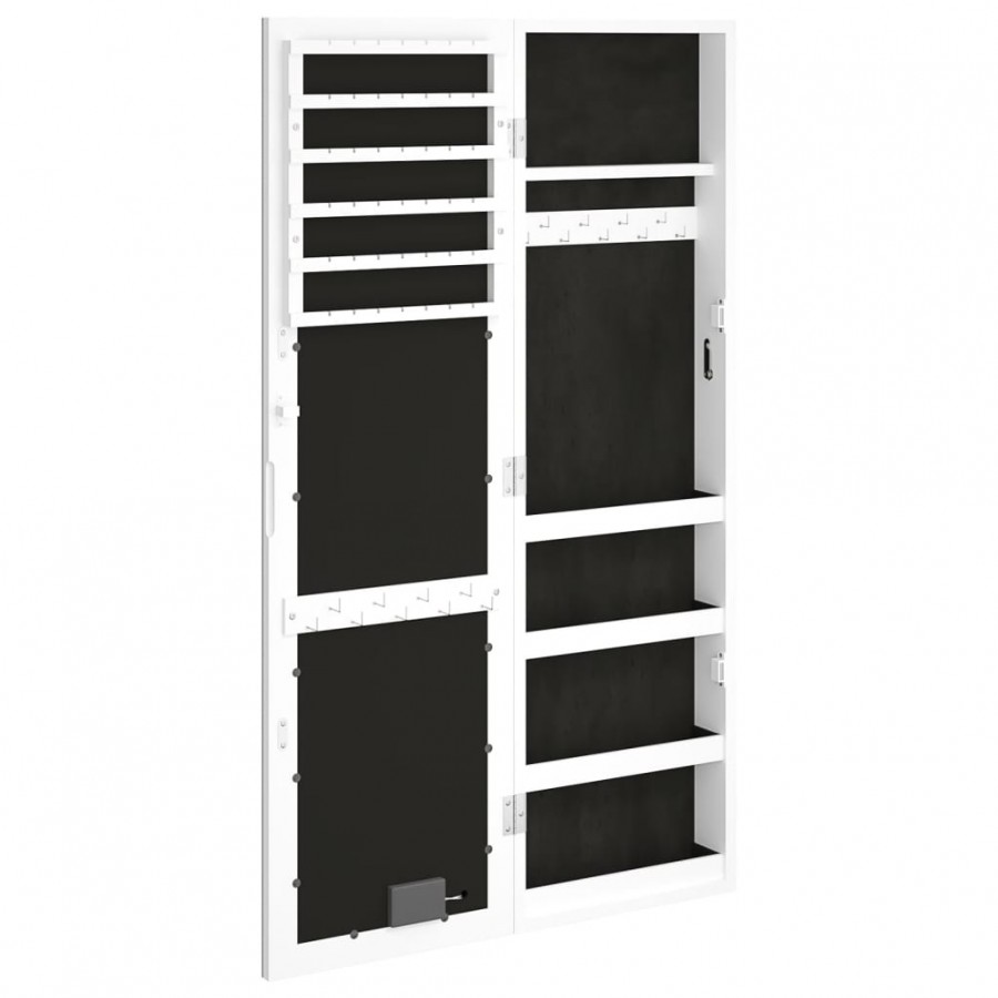 Miroirs| La force du design, la douceur du foyer.