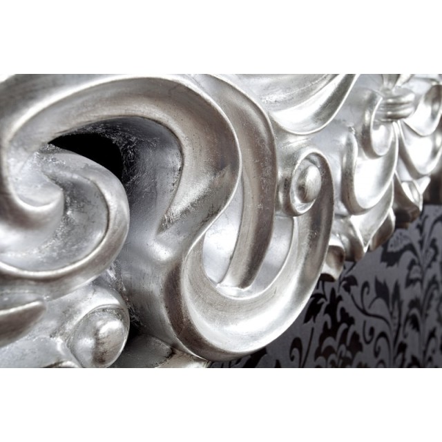 Miroirs| La force du design, la douceur du foyer.