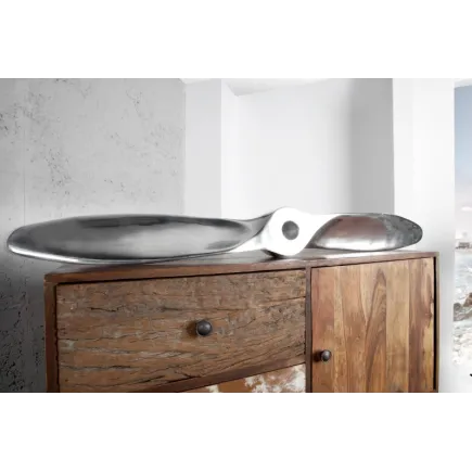 Objet décoratif design hélice coloris argenté en aluminium