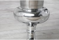 Table carrée| La force du design, la douceur du foyer.