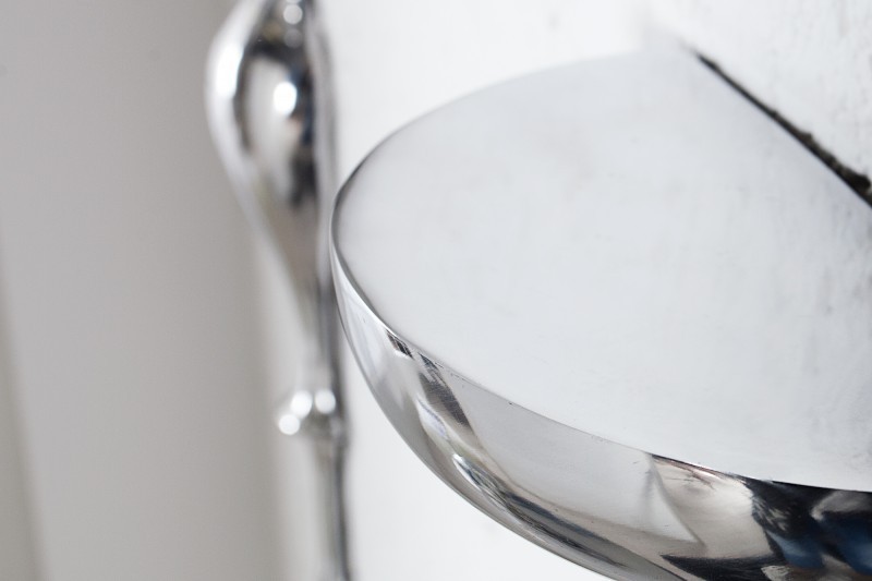 Support mural style baroque 60 cm en aluminium argenté