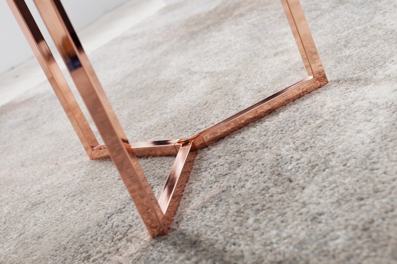 Tables d'Appoint| La force du design, la douceur du foyer.