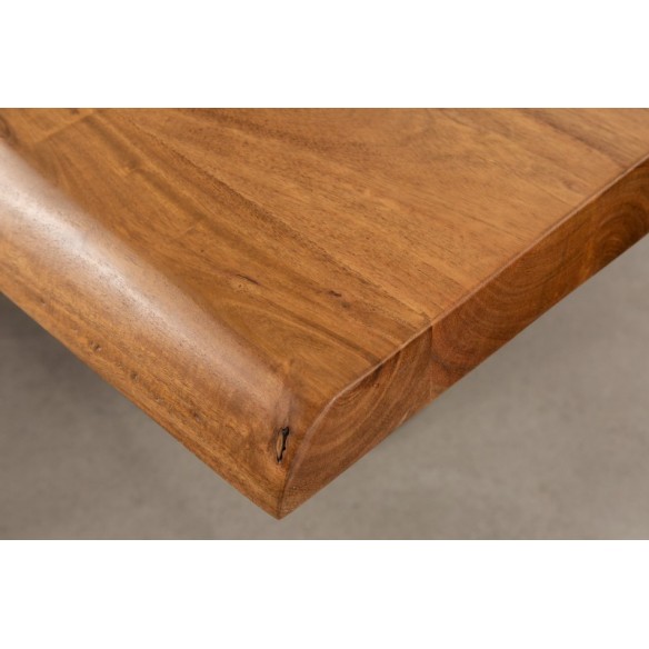 Table en bois massif| La force du design, la douceur du foyer.