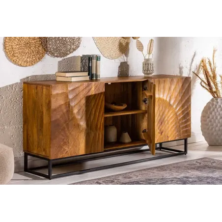 Buffet SCORPION 140 cm – Bois massif de manguier brun, piètement métal noir, façades sculptées 3D