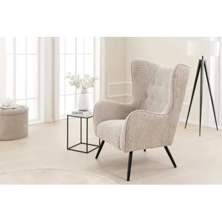 Fauteuil design XL AMSTERDAM – Bouclé greige, dossier capitonné, pieds métal noir