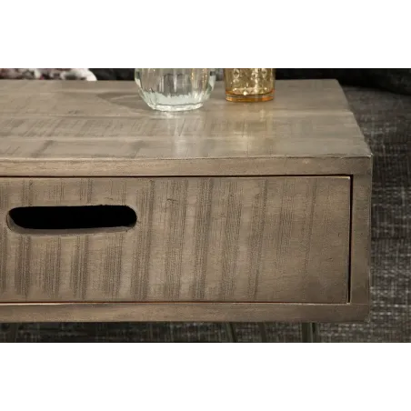 Tables d'Appoint| La force du design, la douceur du foyer.