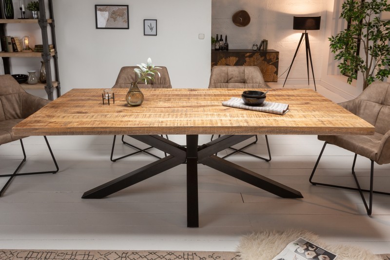 Table sale à manger 180 cm en bois massif et pied Mikado métal noir design