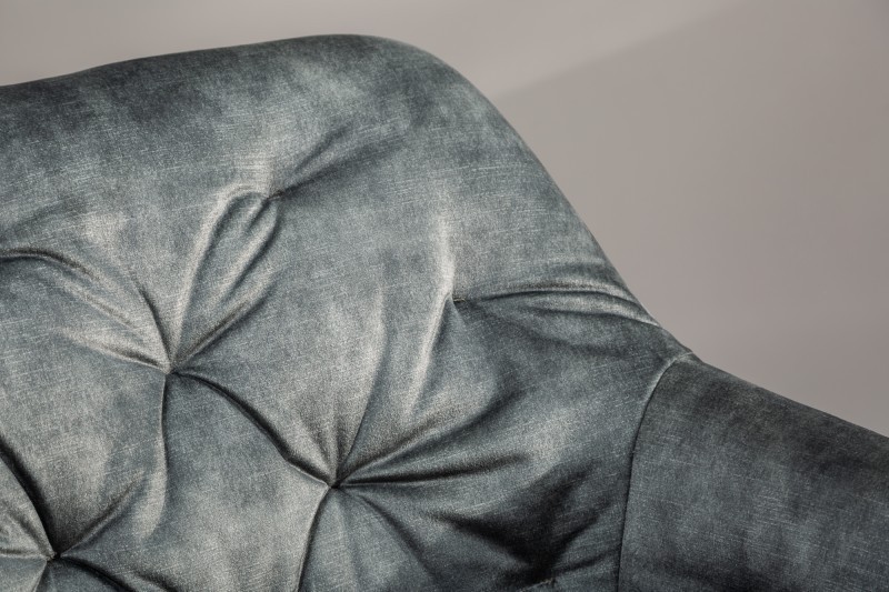 Chaises de bureau| La force du design, la douceur du foyer.