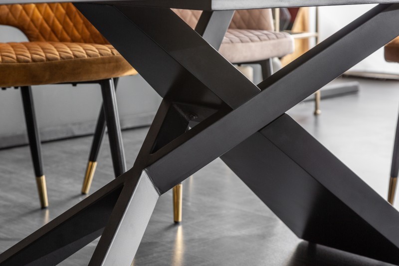 Tables Extensibles| La force du design, la douceur du foyer.