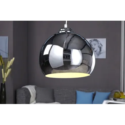 Lampe suspendue design boule en métal chromé
