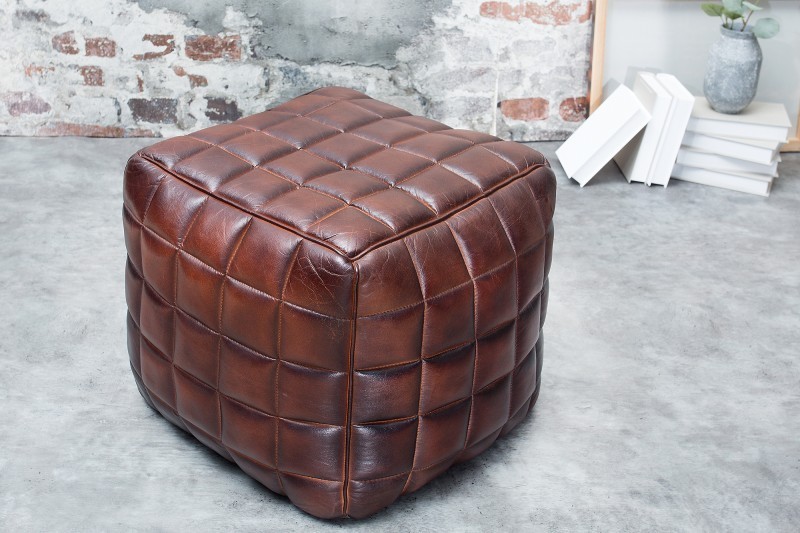 Poufs & repose-pieds| La force du design, la douceur du foyer.