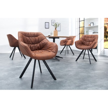 Chaise design coloris marron antique en microfibre avec piétement en métal