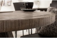 Table à manger haute de style industriel coloris gris en bois massif et métal Table à manger haute de style industriel coloris gris en bois massif et métal