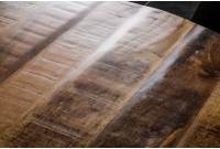 Table en bois massif| La force du design, la douceur du foyer.