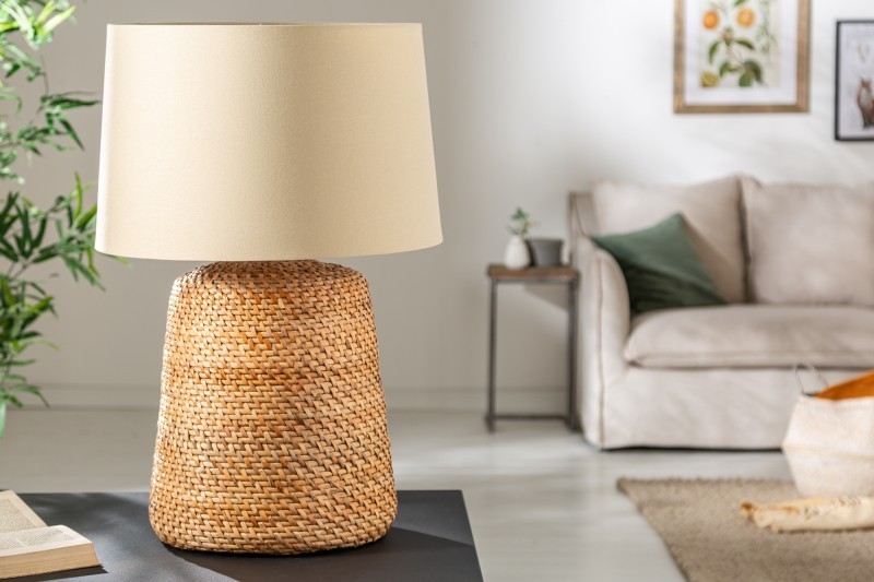 Lampe à poser de 82 cm en rotin coloris naturel