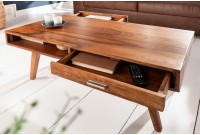 Table basse en bois massif design scandinave Table basse en bois massif design scandinave