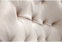 Chaises capitonnées| La force du design, la douceur du foyer.